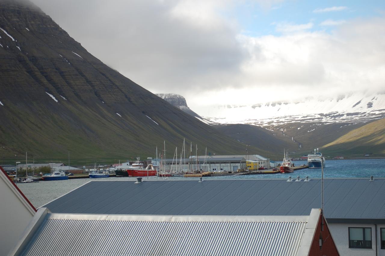 Managisting Guesthouse Ísafjörður Екстериор снимка